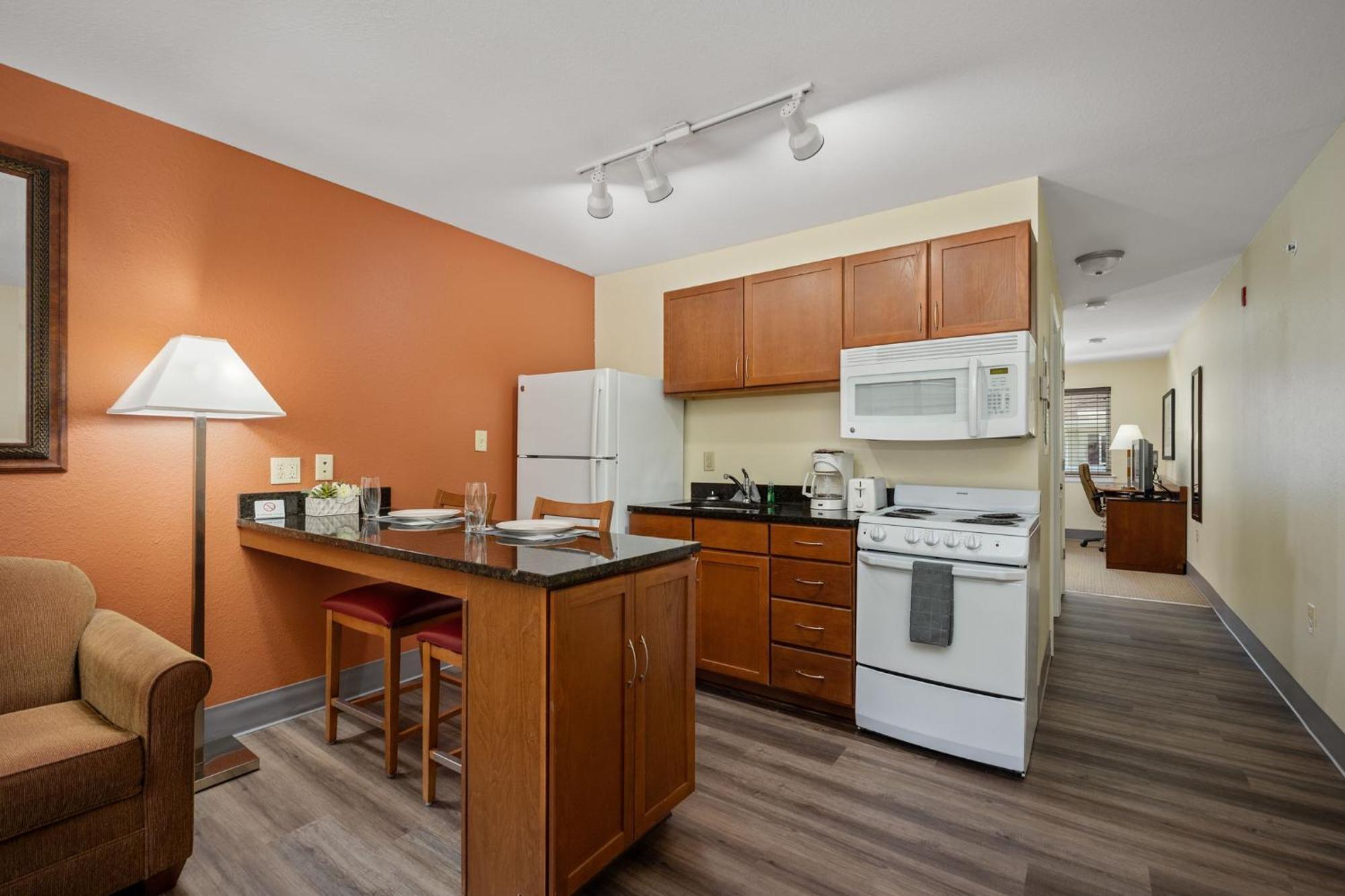 Affordable Suites Of America Stafford Quantico Exterior photo